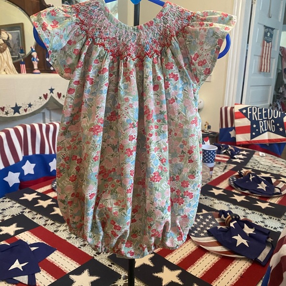Isabel Garreton Smocked Infant Girls Romper size 24 months - Picture 4 of 16